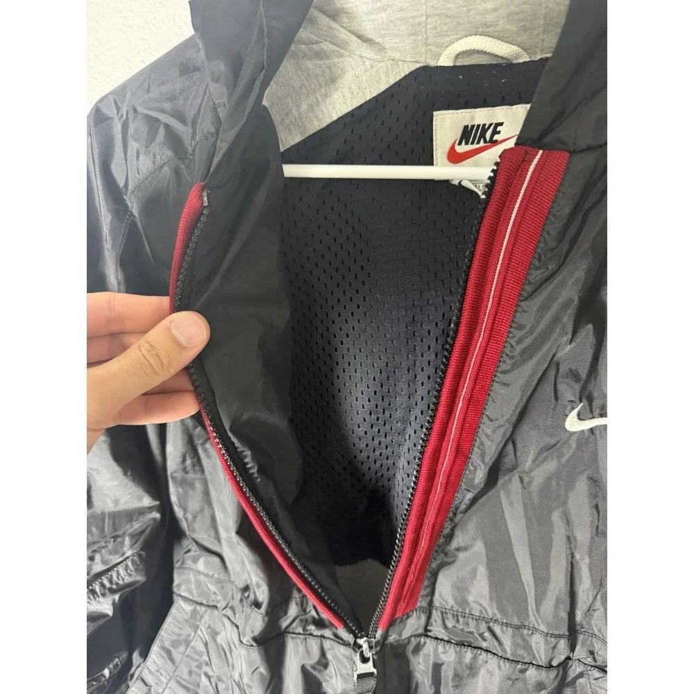 Nike Vintage 90s Hooded Windbreaker Jacket Black Red Youth Large 14-16